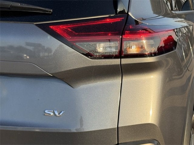 2021 Nissan Rogue SV FWD
