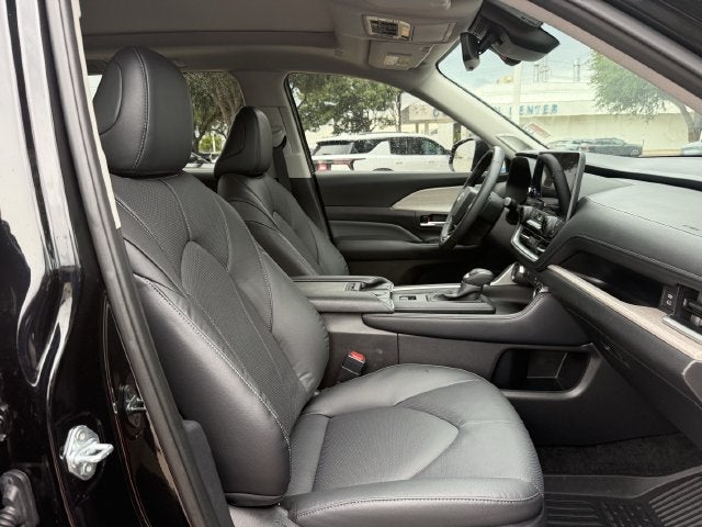 2025 Toyota Grand Highlander Limited - Photo 33