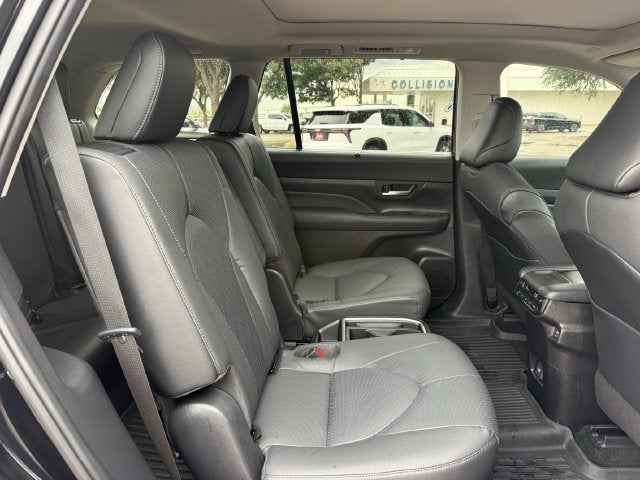 2025 Toyota Grand Highlander Limited - Photo 35