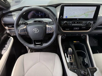 2026 Toyota Grand Highlander Hybrid MAX Platinum