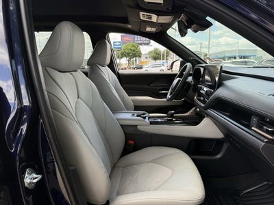 2026 Toyota Grand Highlander Hybrid MAX Platinum
