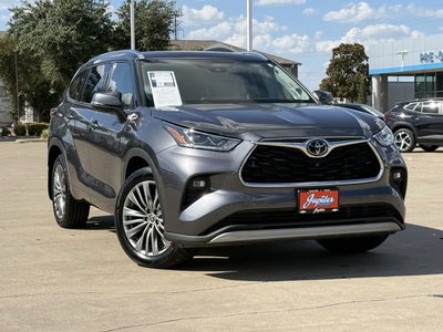 2021 Toyota Highlander Platinum