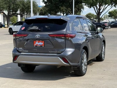 2021 Toyota Highlander Platinum