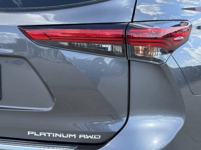 2021 Toyota Highlander Platinum