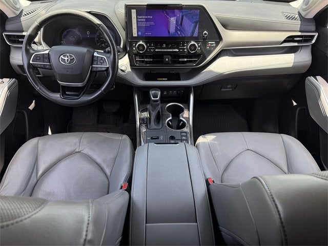 2023 Toyota Highlander Hybrid Limited