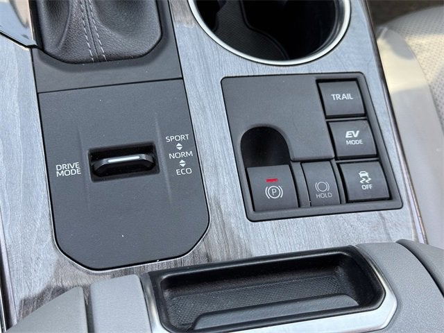 2023 Toyota Highlander Hybrid Limited