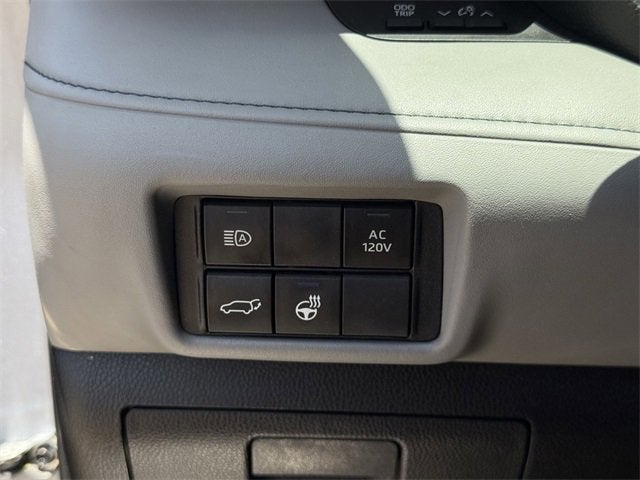 2023 Toyota Highlander Hybrid Limited