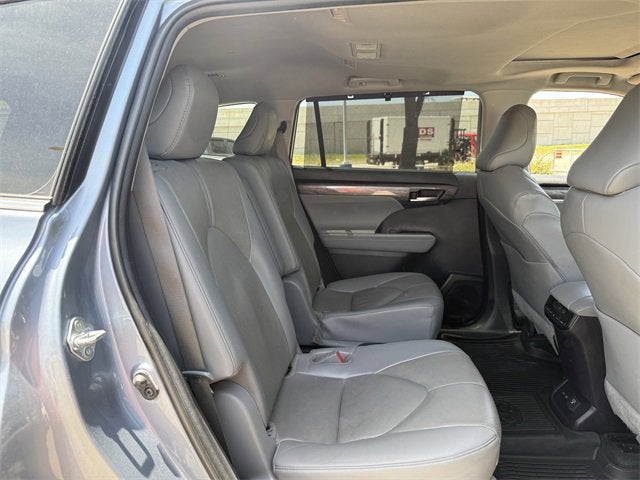 2023 Toyota Highlander Hybrid Limited