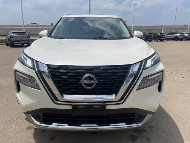 2023 Nissan Rogue Platinum FWD
