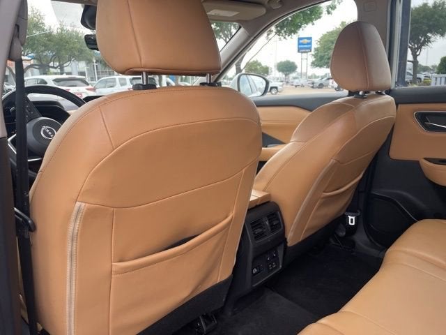2023 Nissan Rogue Platinum FWD