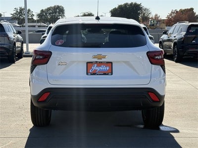 2026 Chevrolet Trax LS