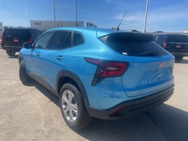 2025 Chevrolet Trax LS