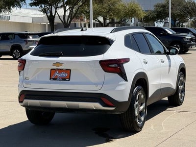 2025 Chevrolet Trax LT