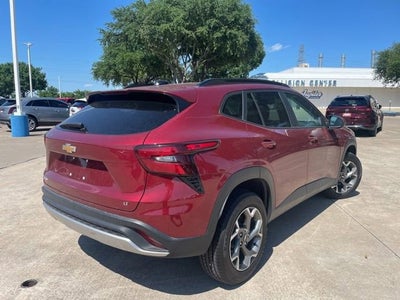 2025 Chevrolet Trax LT