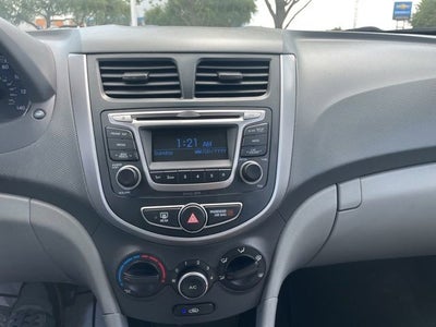 2017 Hyundai Accent SE