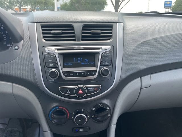 2017 Hyundai Accent SE