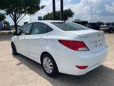 2017 Hyundai Accent SE
