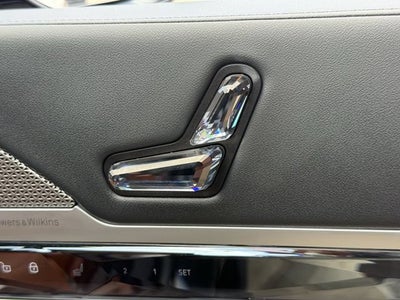 2023 BMW 760 i xDrive